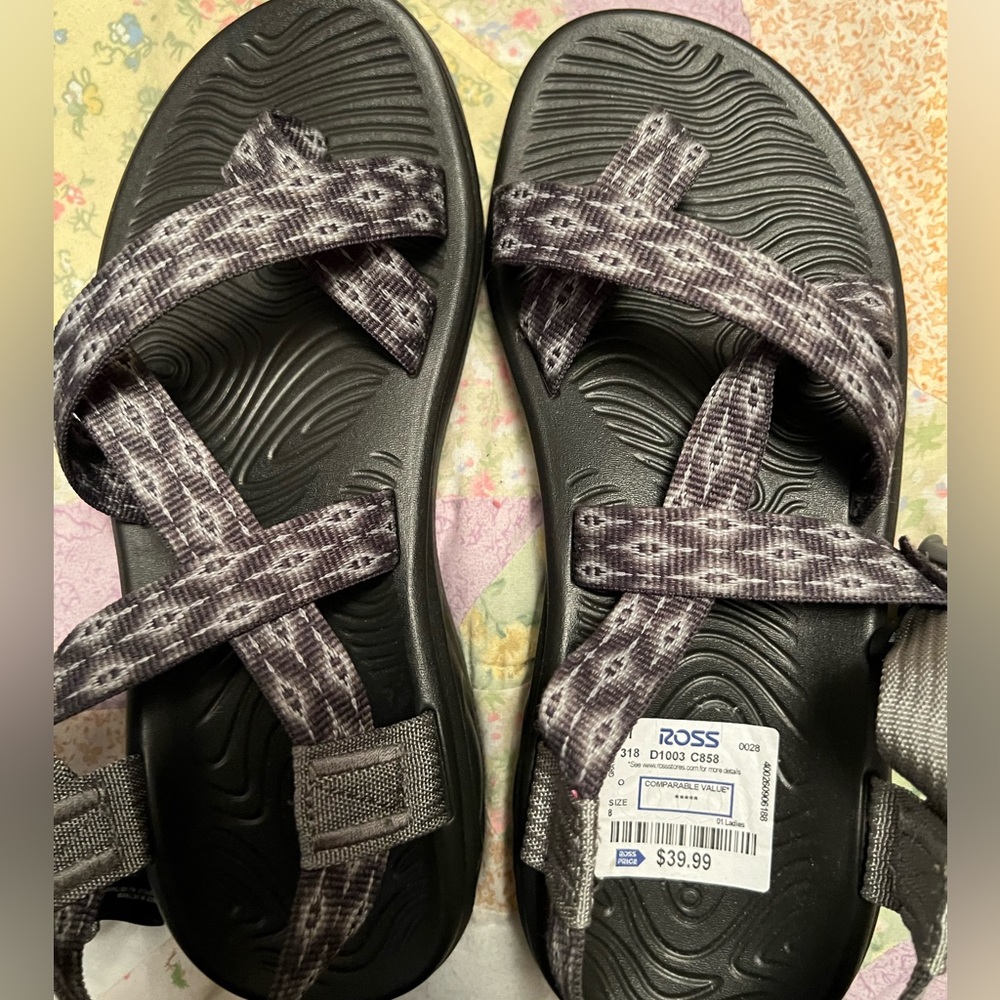 Size 8 Chaco sandals. Really cute for summer. These are new w/o tag.